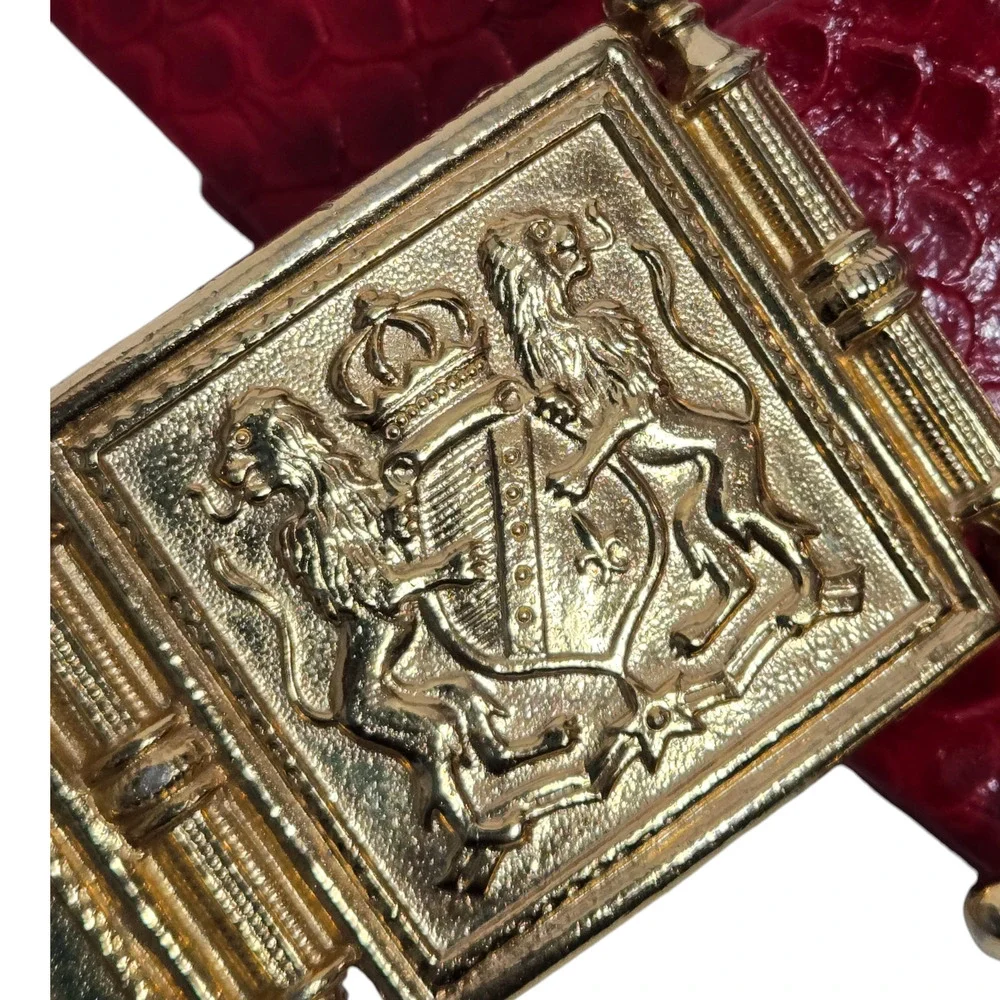 Vintage Accessocraft Crest Statement Belt Red Faux Snake Heraldic Lion One Size